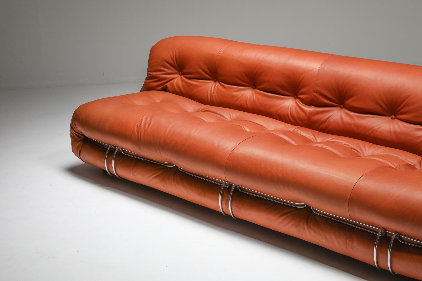 Cassina 'Soriana' Cognac Leather Sofa By Afra And Tobia Scarpa, 1970s photo vintage