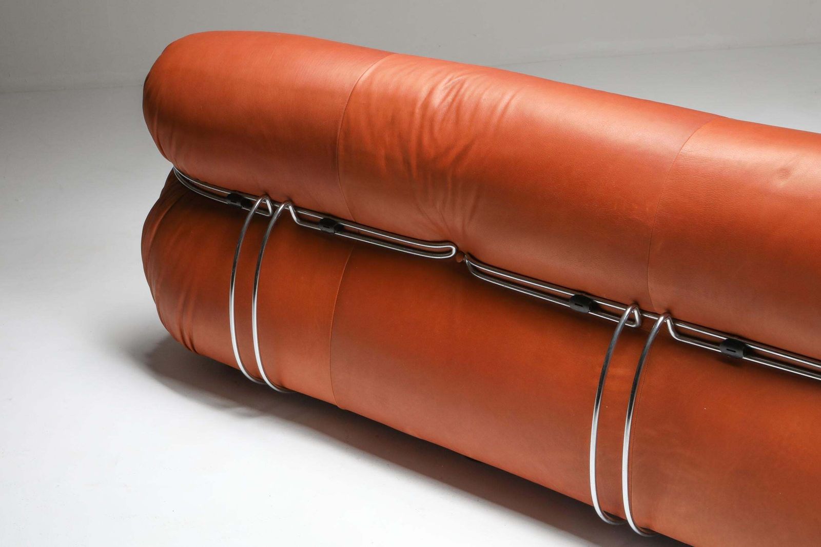 photo furniture Cassina 'Soriana' Cognac Leather Sofa By Afra And Tobia Scarpa, 1970s