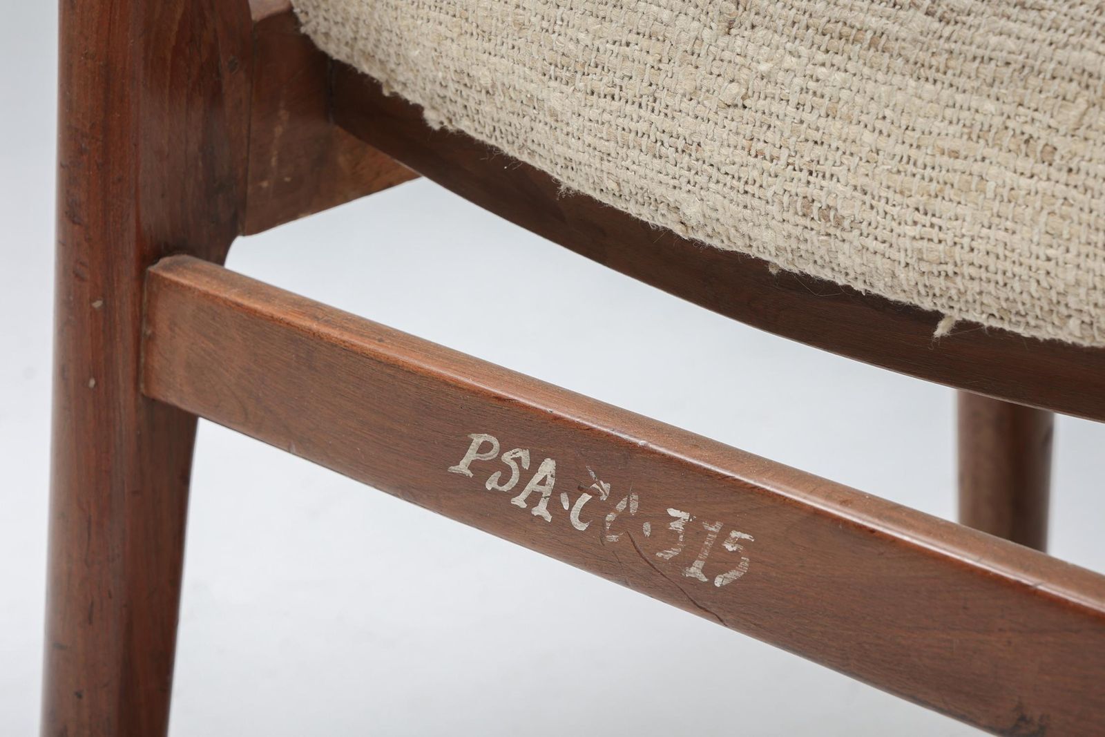 photo for sale Pierre Jeanneret Chandigarh Psa Cc°315/166 Armchair, Chandigarh, 1950s