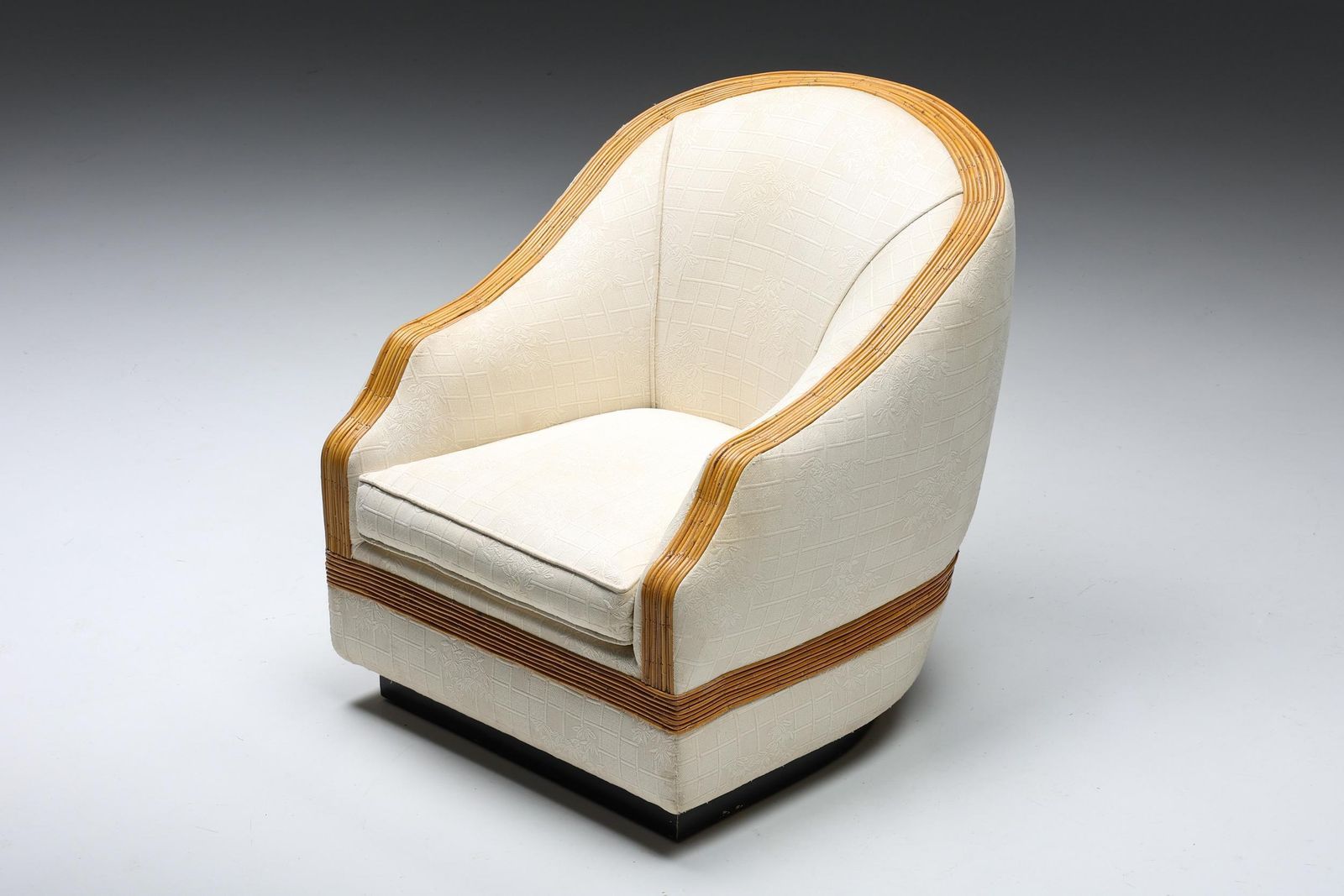 Vivai Del Sud Bergère Chair, Italian Tropicalist Style, Rattan, Silk, 1970's photo vinterior