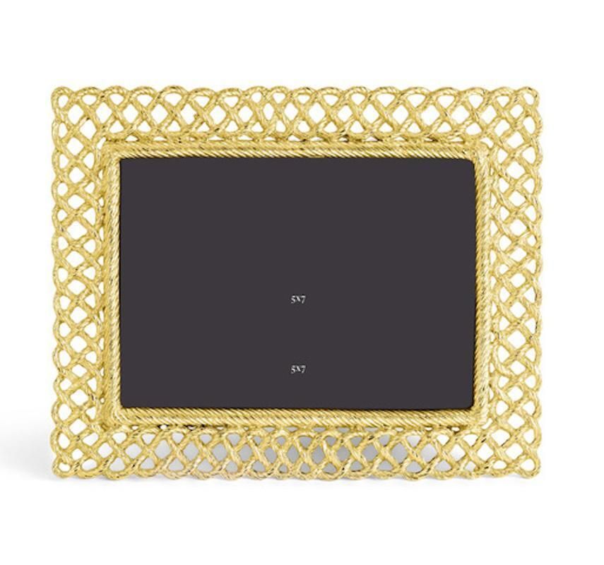 Love Knot Photo Frame In Gold Tone Metal, Medium Size Model. photo vintage