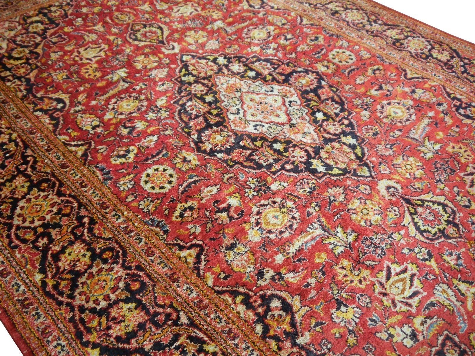 photo buy Oriental Silk Rug 210 X 140 Cm Hand Knotted
