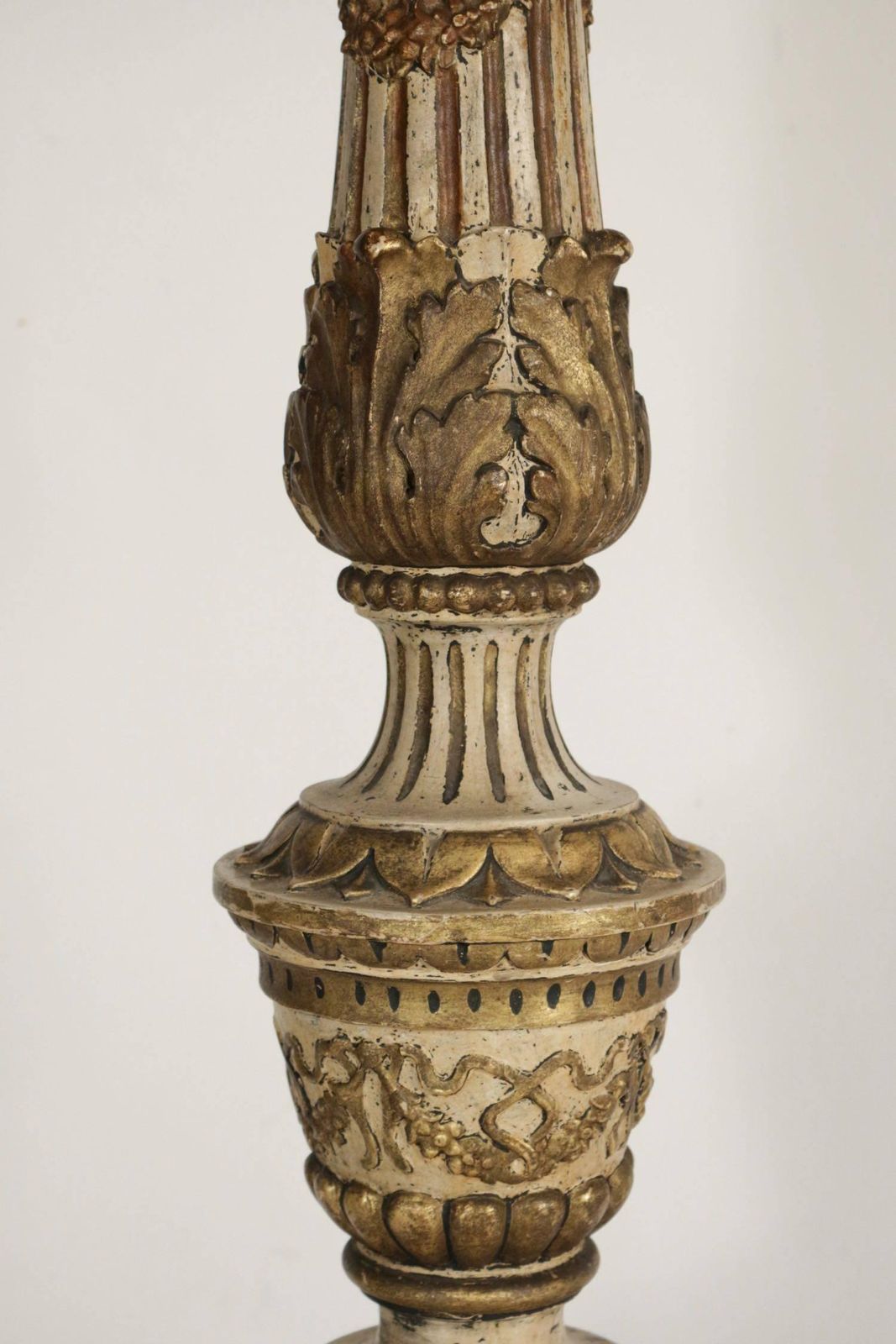 Candle Stick In Sculpted In Lacquer And Good Solid Wood, 19th Century photo vinterior