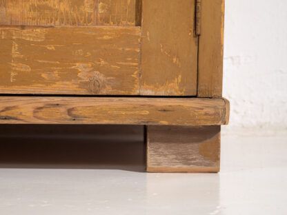 photo furniture Provencal Antique Dresser (C.1920) #46