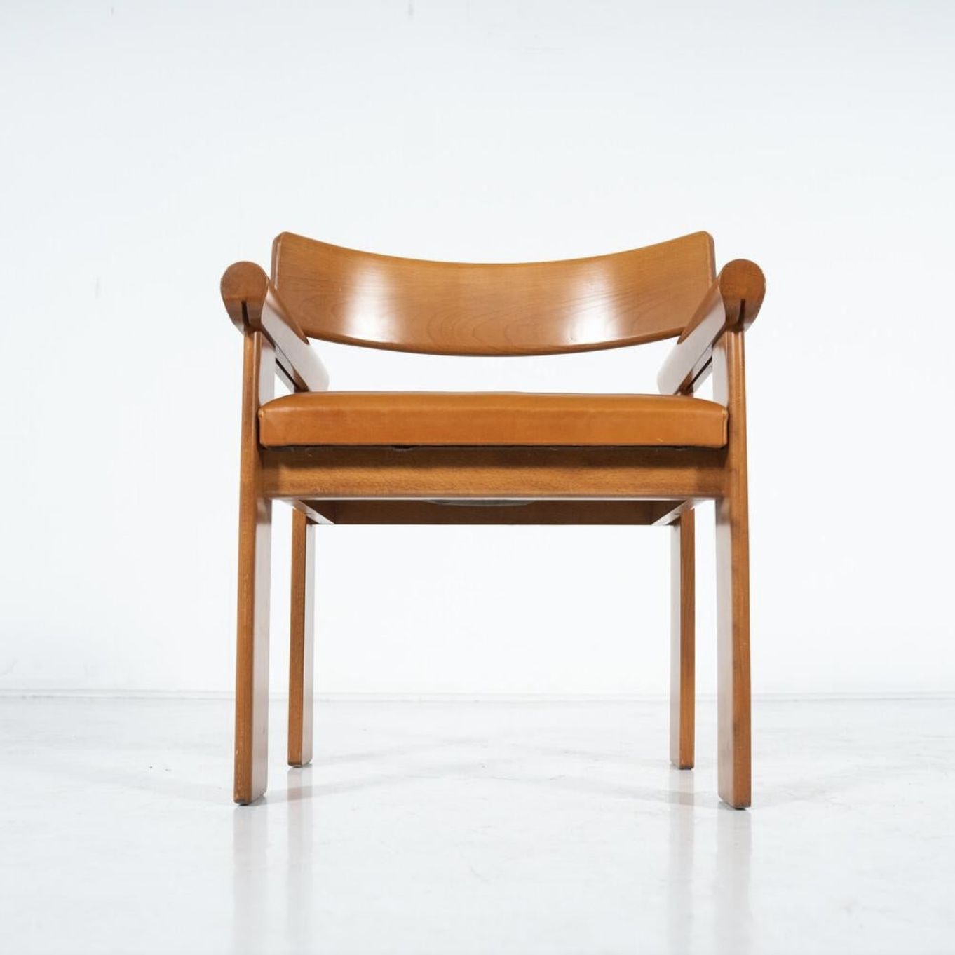 photo furniture Set Of 4 Architectural Armchairs, Cognac Leather, Italy