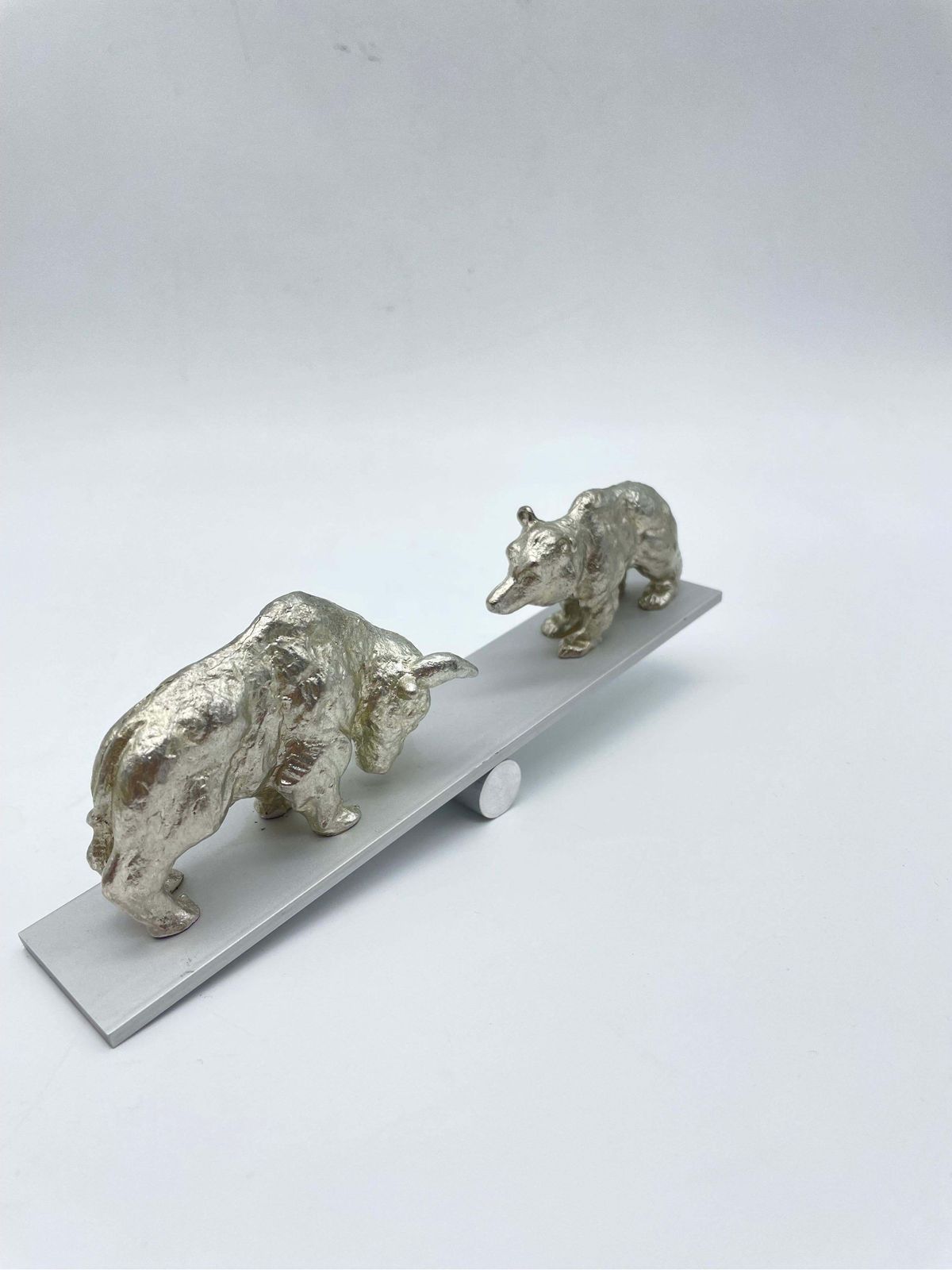 Sculpture Karsten Klingbeil (Berlin Bear And Bull). Desk Accessories/Paperweight photo Art