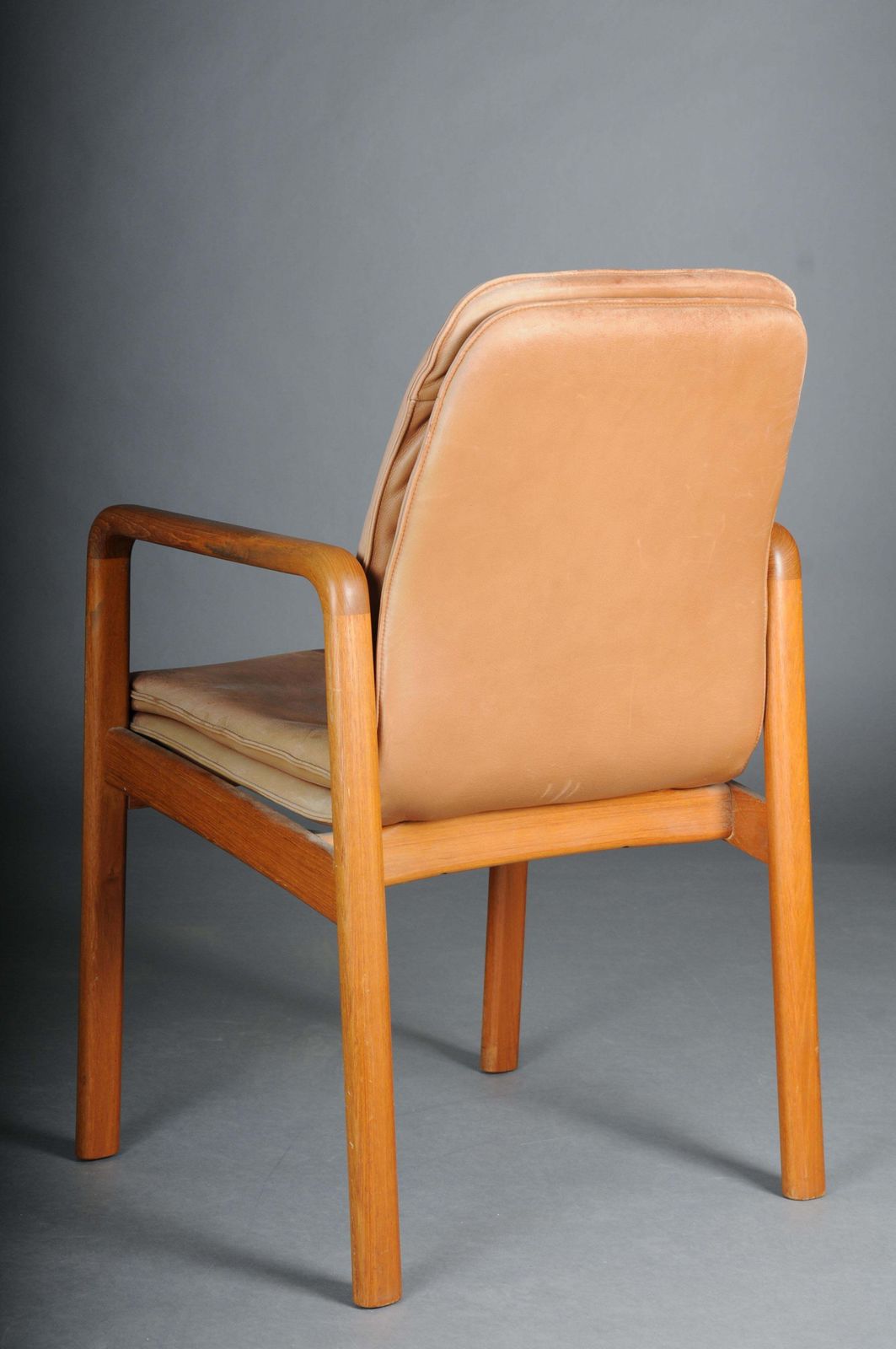 Scandinavian Vintage Armchair, Teak 70s/80s photo vinterior