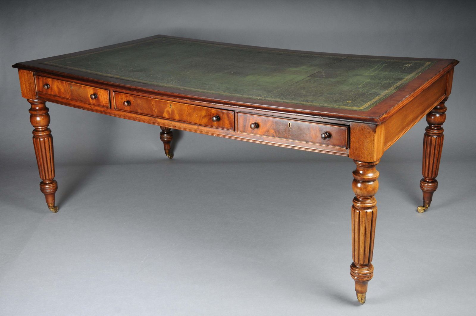 Classic English Partner Desk/Writing Desk 20th Century, Mahogany photo 2891.0