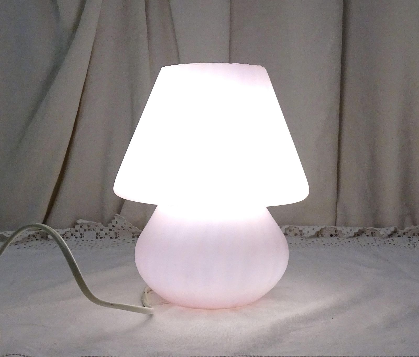 Vintage 1970s Pink Frosted Glass Mushroom Lamp, Retro Glassware Bedside Lighting In Pale Pastel Pink Color, 1980s Table Light From France