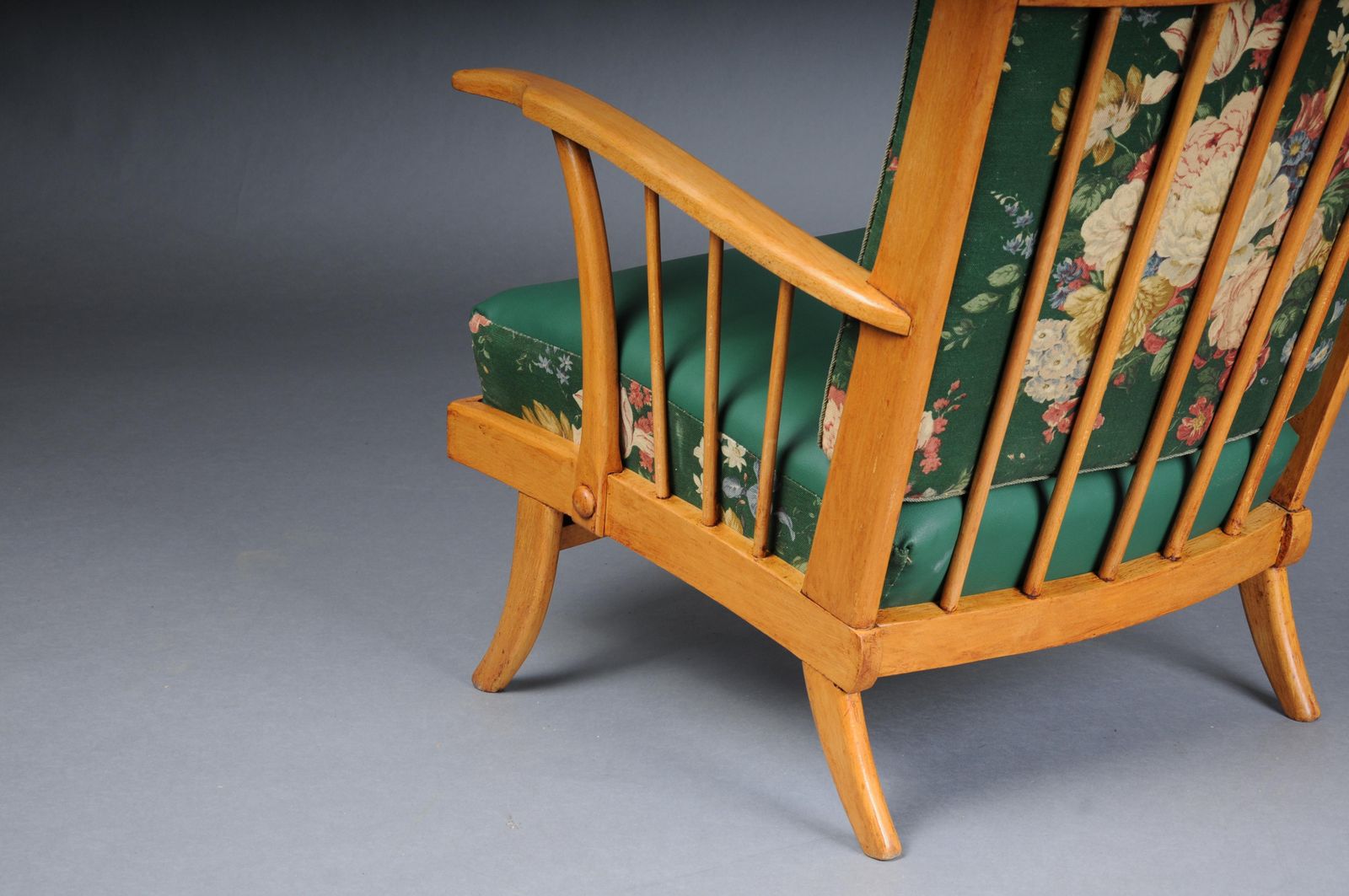 photo for sale Impressive 1950s Armchair/Club Chair/Lounge Chair Paolo Buffa, Maple.