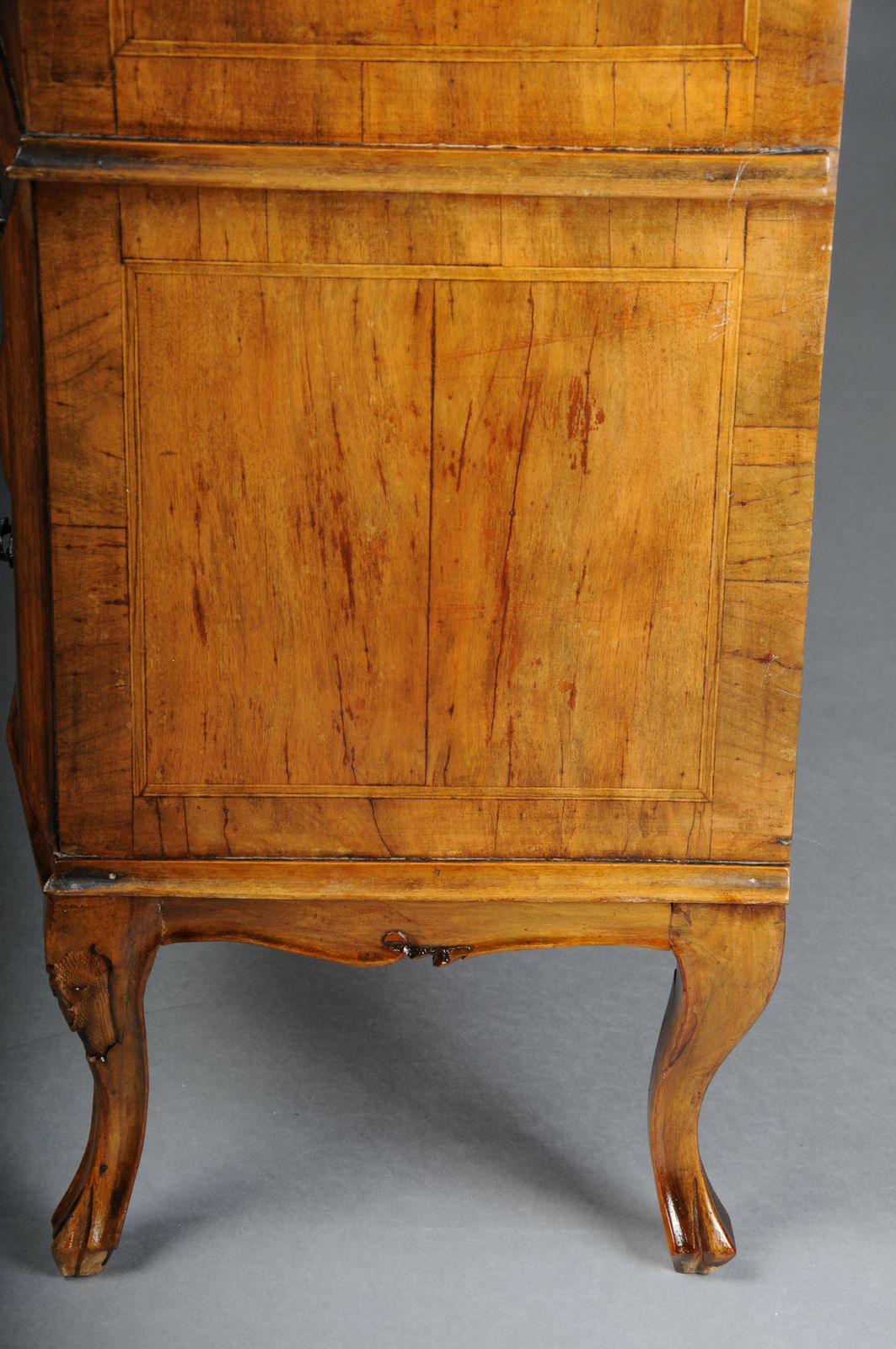 2204.0 Beautiful Antique Slanted Flap Secretary, 20th Century. Walnut Root Veneer. photo