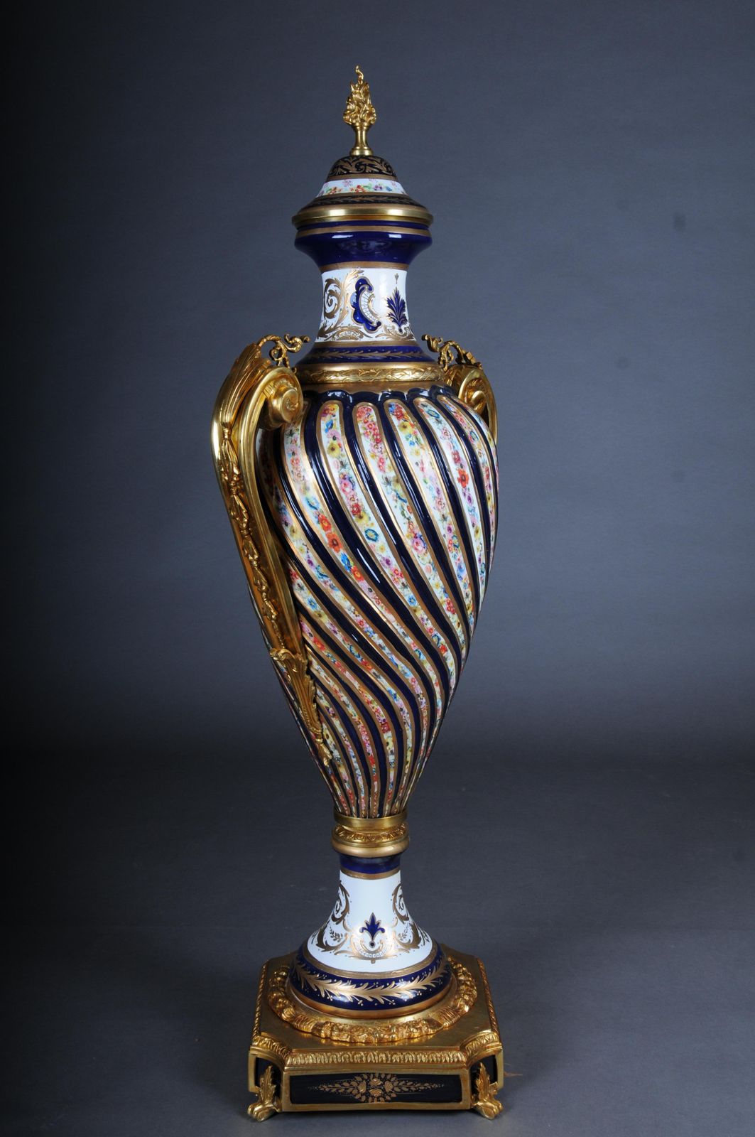 Home Decor Pair (2) Magnificent French Sevrés Floor Vases With Gilt Bronze. photo