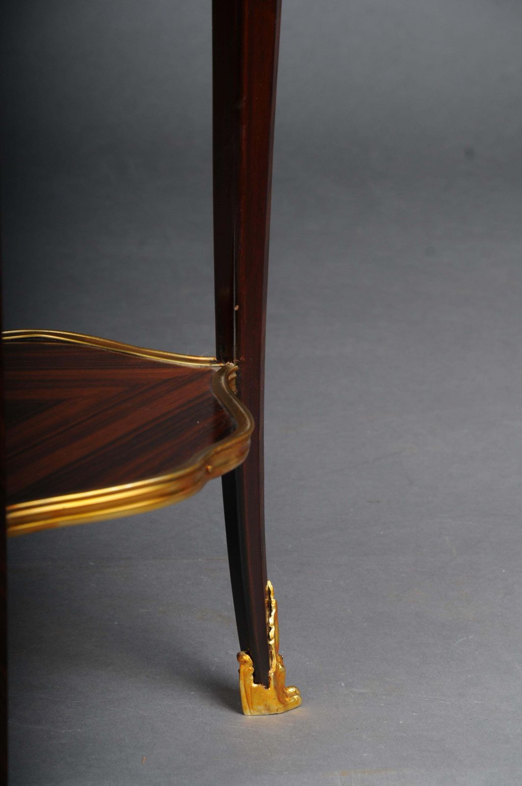 photo furniture 20th Century French Salon Side Table In Louis XV After F. Linke, Beech