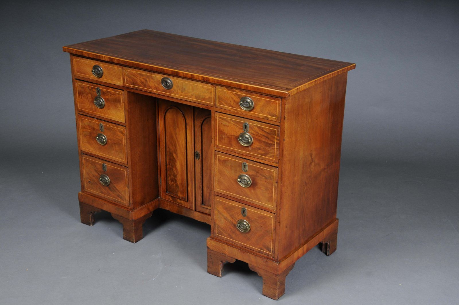 photo furniture Antique English Victorian Mahogany Desk Circa 1880