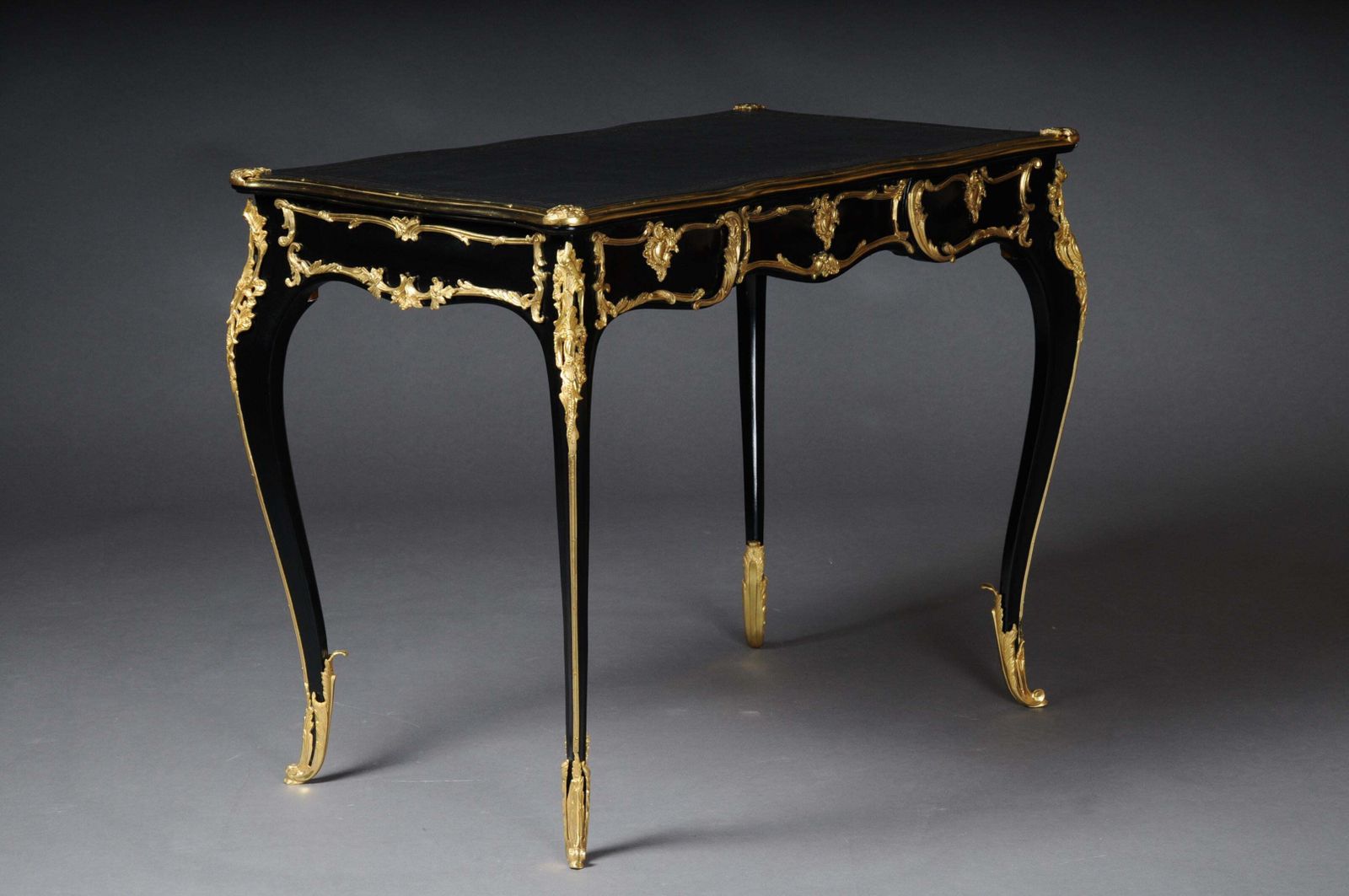 20th Century Elegant Black Bureau Plat / Writing Desk In Louis XV, Beech photo for sale