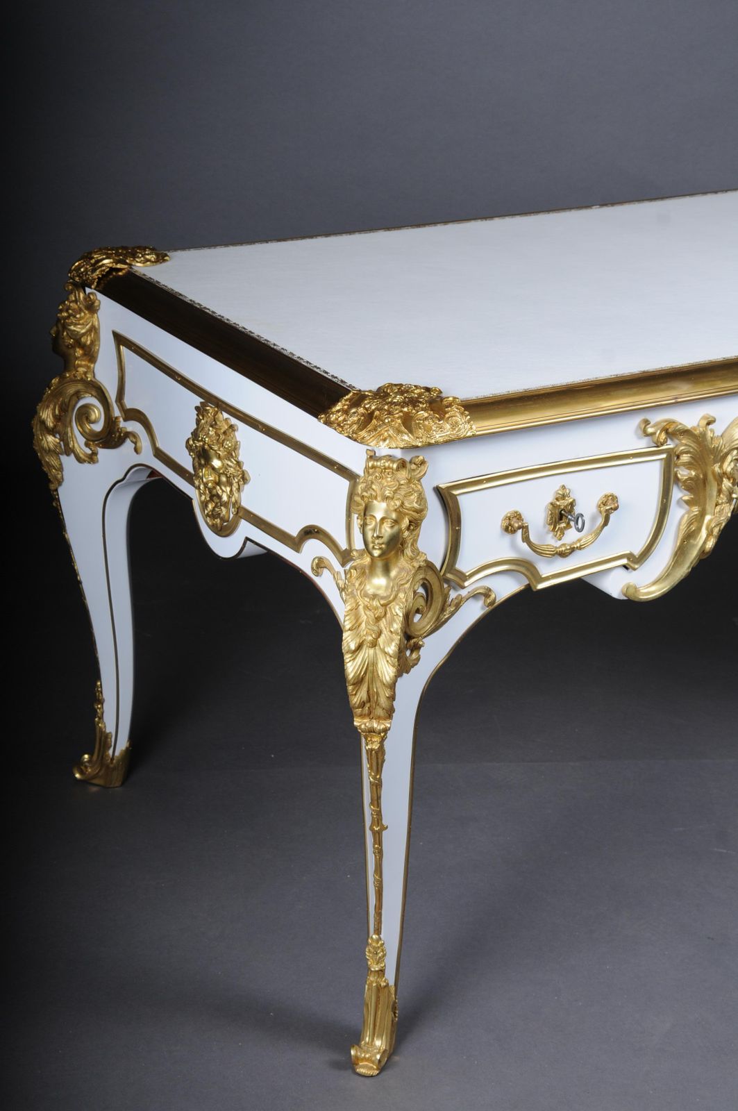 20th Century Bureau Plat/Desk High Gloss White With Gold After C. Boulle photo vinterior