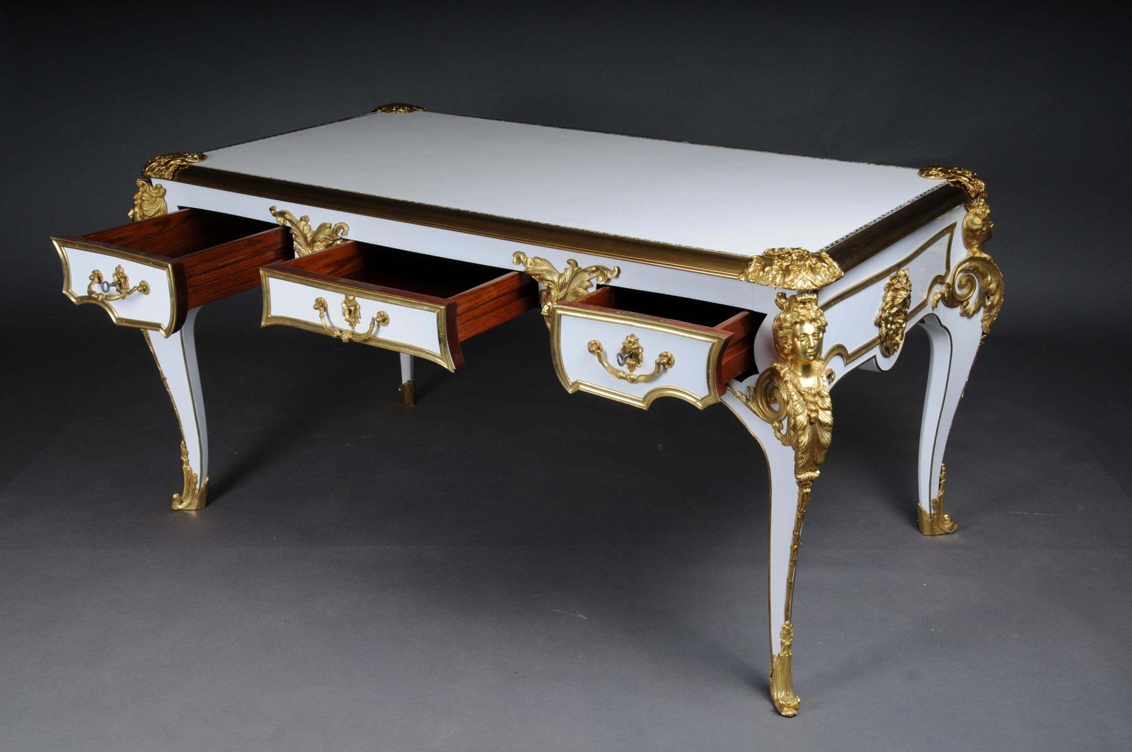 photo furniture 20th Century Bureau Plat/Desk High Gloss White With Gold After C. Boulle