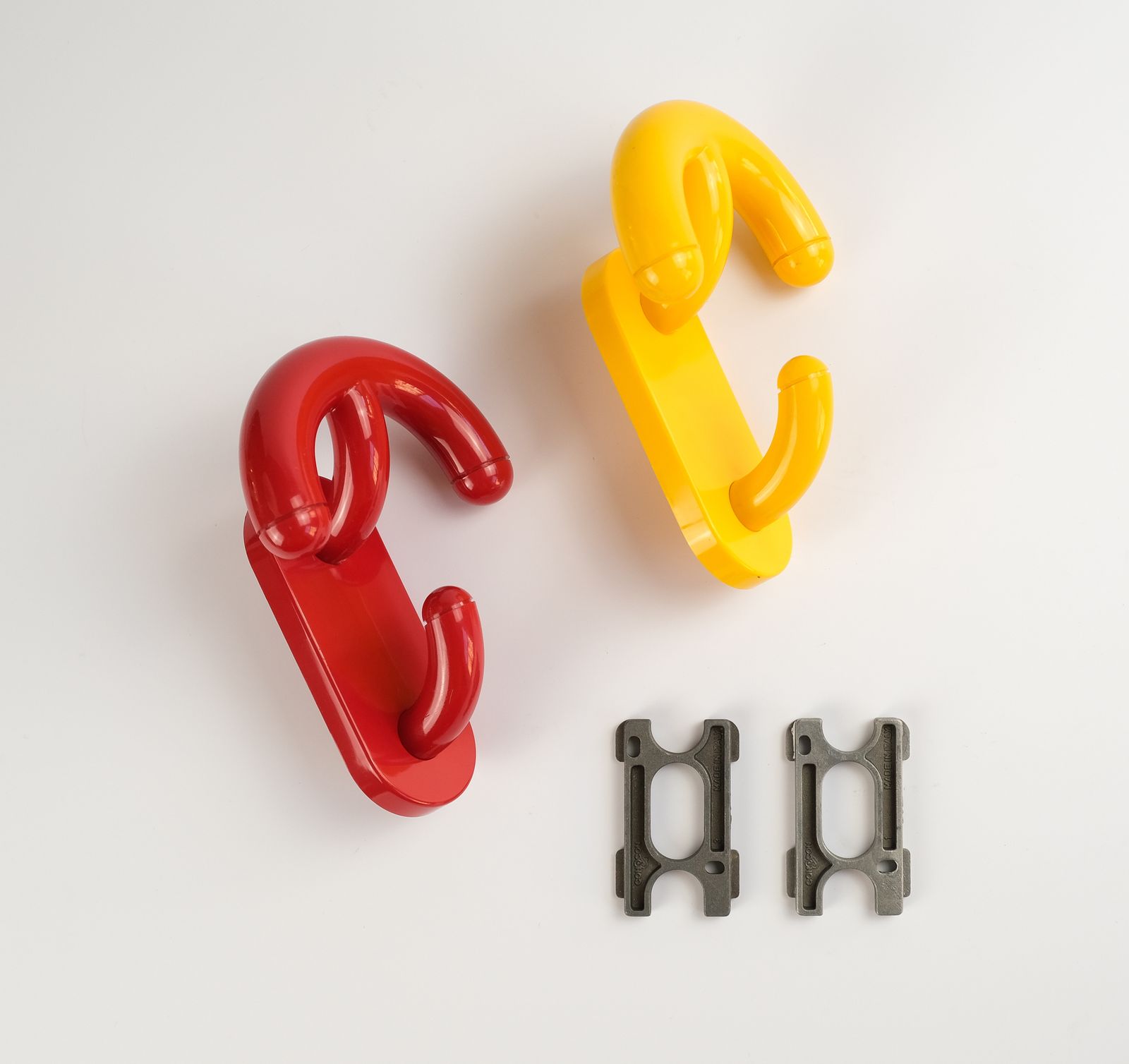 240.0 Pair Of Luigi Caramella "Arco" Coat Hooks / Rack For Con&Con, Italy 1970s photo