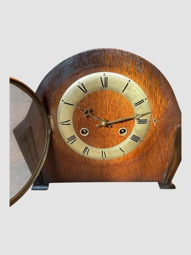 Andrew English 30’s Striking Hammer Mechanical Mantle Clock Oak Very Pretty photo furniture