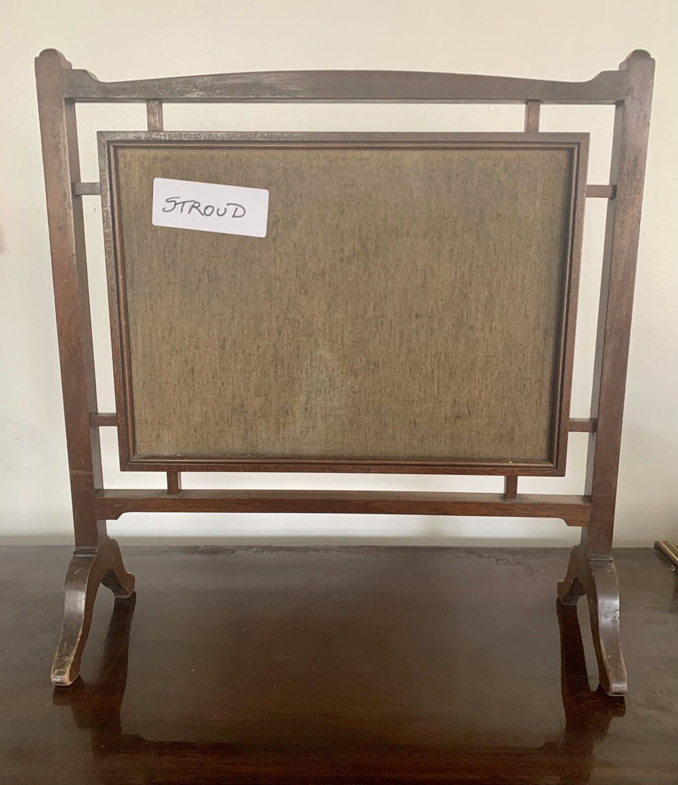 Art Deco Silk Embroidered  Small Fire Screen Scene Of The Cotswold Stroud photo vinterior