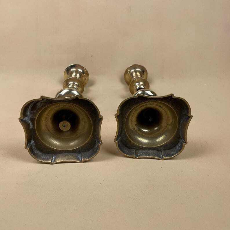 photo furniture Antique Matching Pair Of 2 Gold Solid Brass Metal Candlestick Candle Stick Ornate Vintage Taper Dinner Candlesticks Set