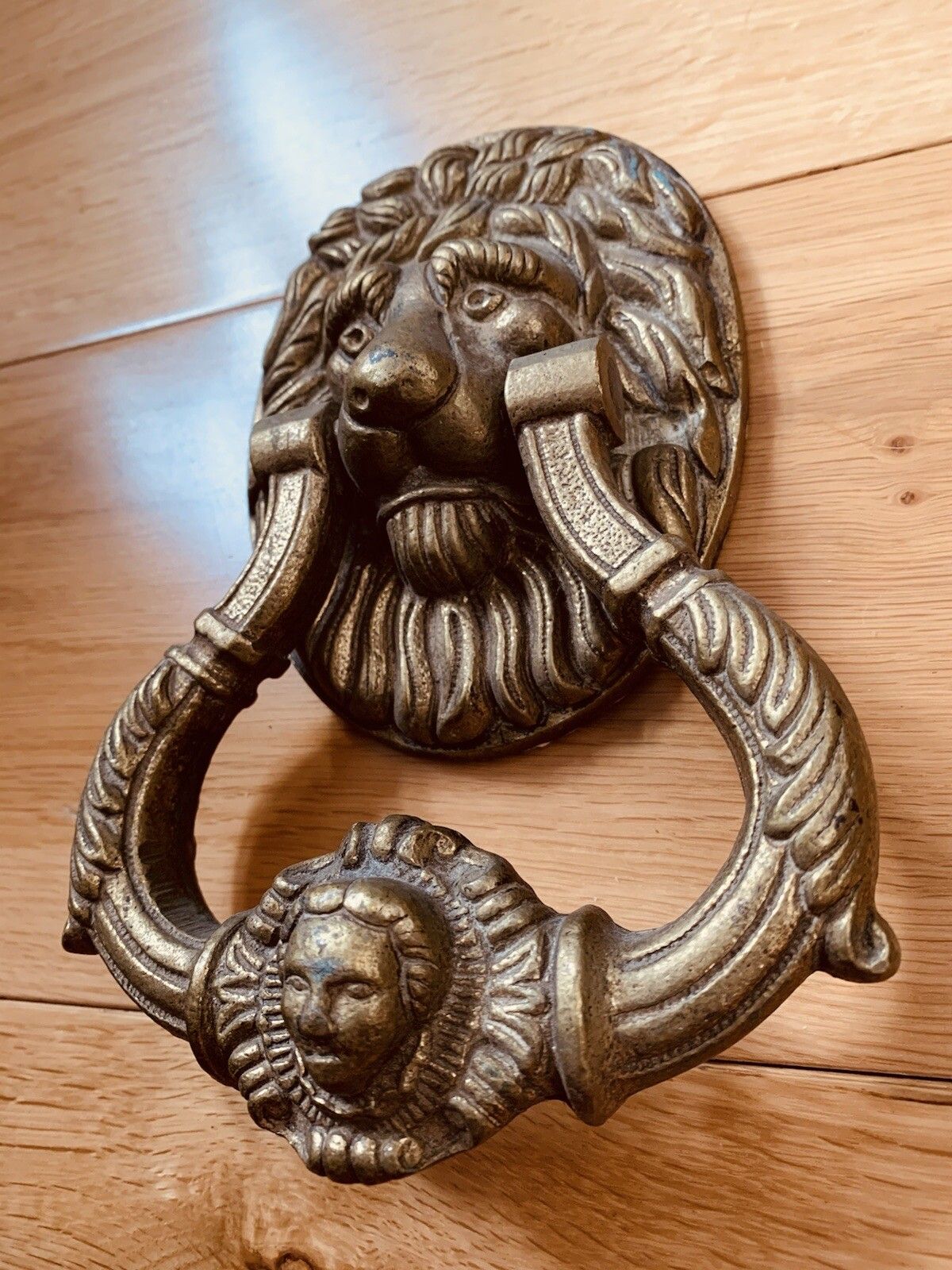Antique Lion Head Large Beautiful Edwardian Solid Heavy Brass Front Door Knocker photo for sale