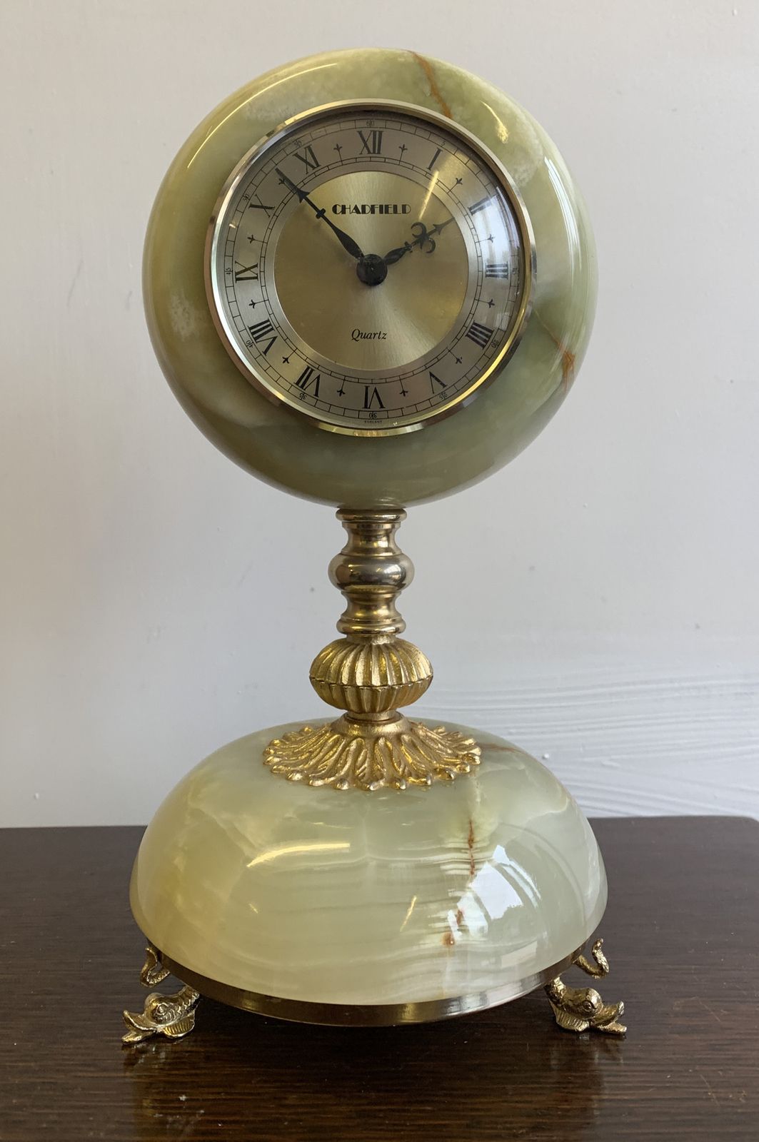 Gorgeous  Mid Century 70’s Chadfield Onyx Marble Fine Mantle Clock  Hollywood