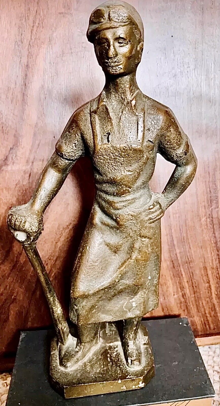 Antique Bronze Figure Statue Of A Blacksmith Very Heavy 28cm
