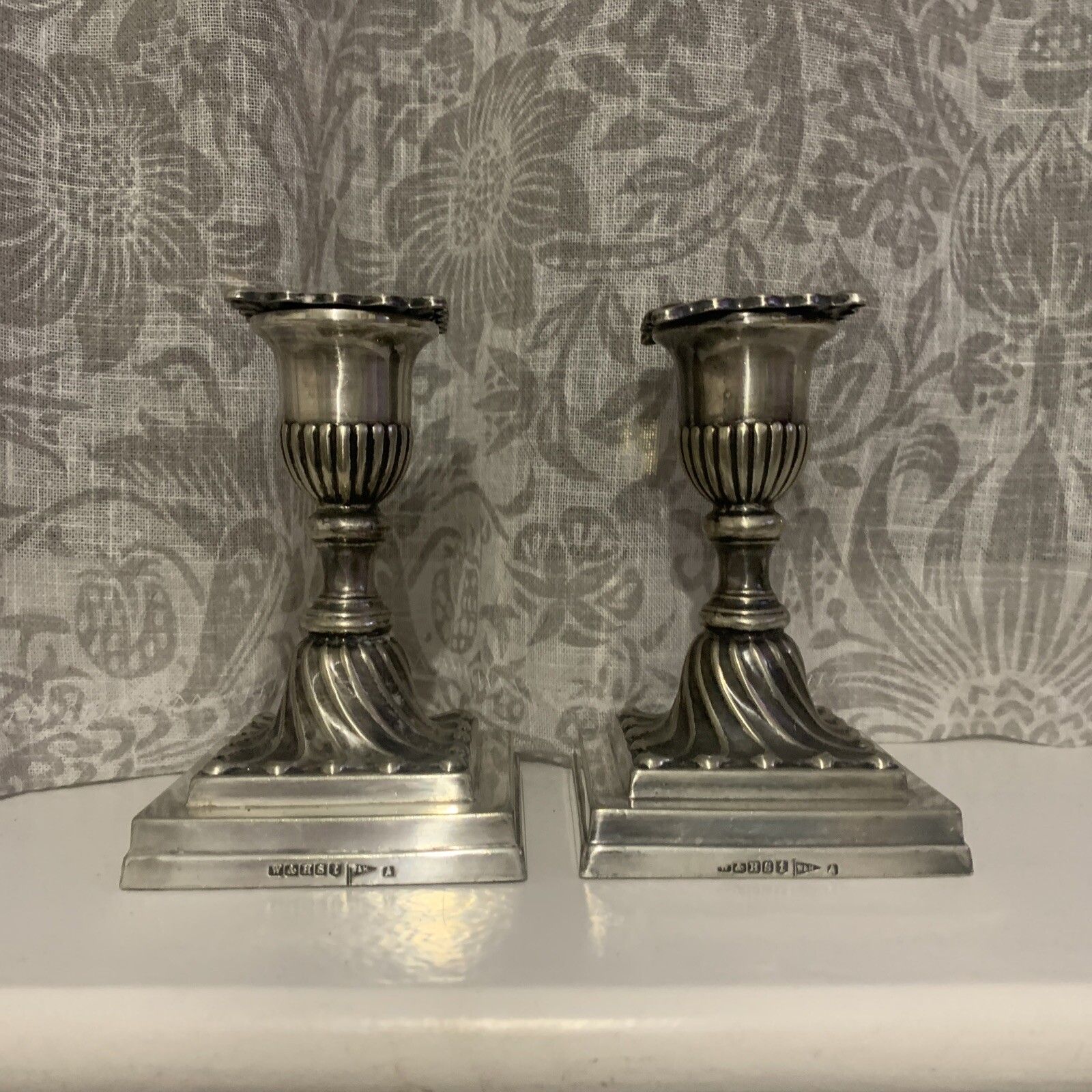 Pair Of Antique 19th Century Quality Walker & Hall Silver Plated Candlesticks￼ photo vinterior