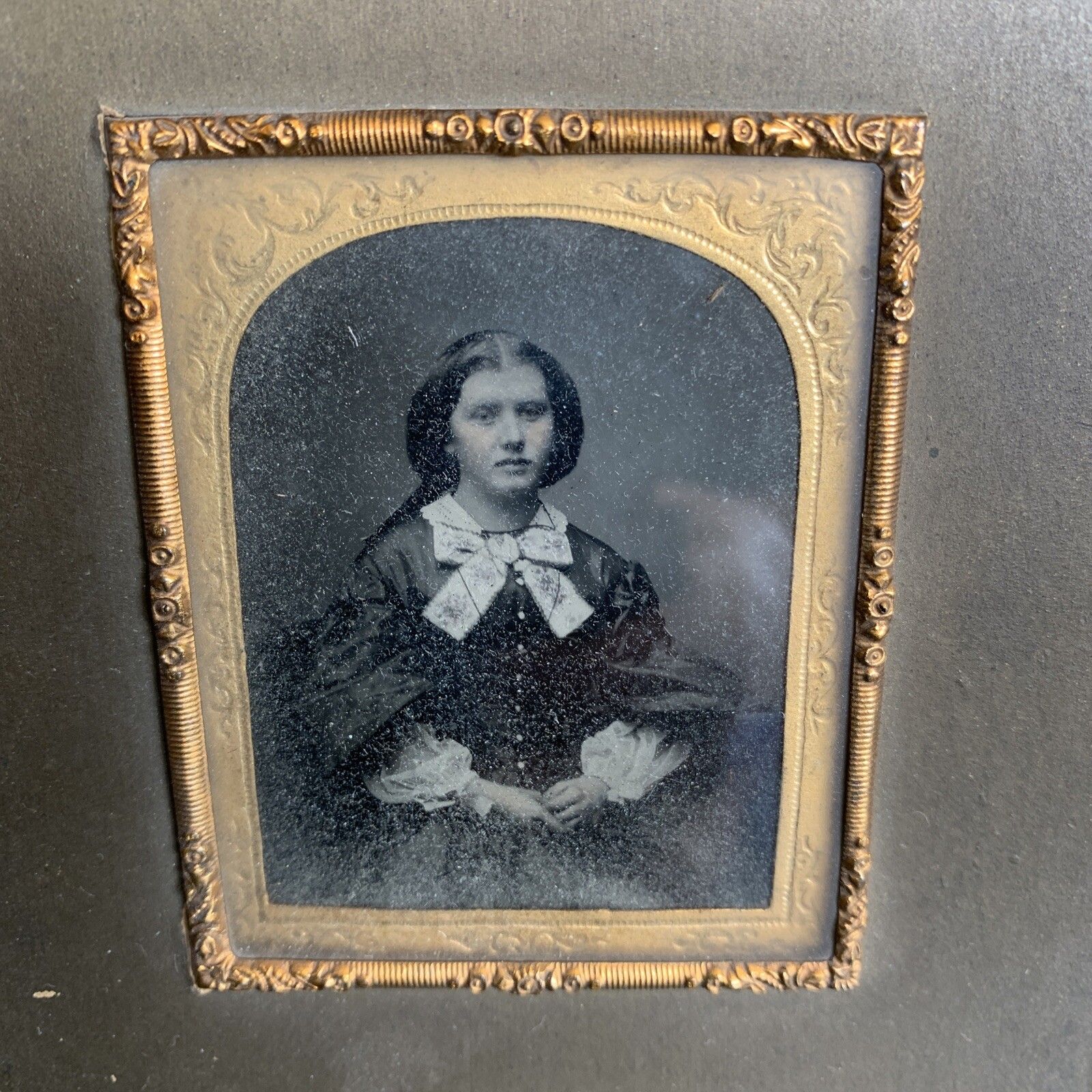 Antique Miniature Victorian Ladies Framed Photograph photo furniture