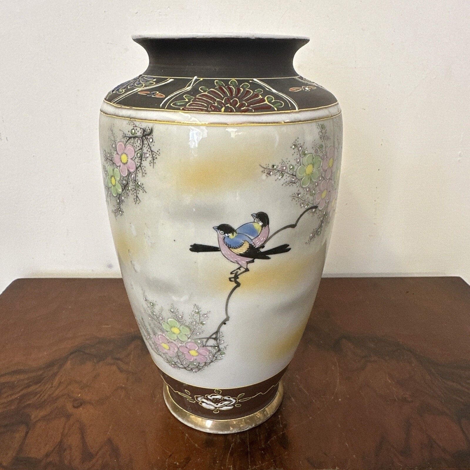 Antique Oriental Japanese Handpainted Satsuma Vase￼ Stamp To Base 25cm H