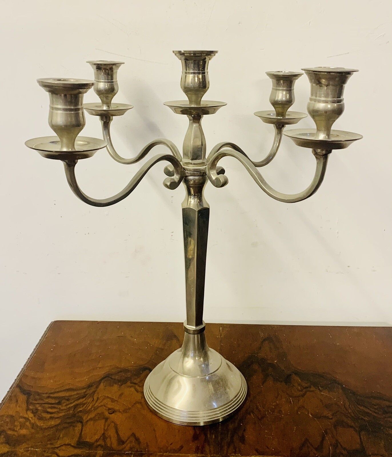 Vintage White Metal Five Arm Candelabra Candleholder Centrepiece Fine Dining￼