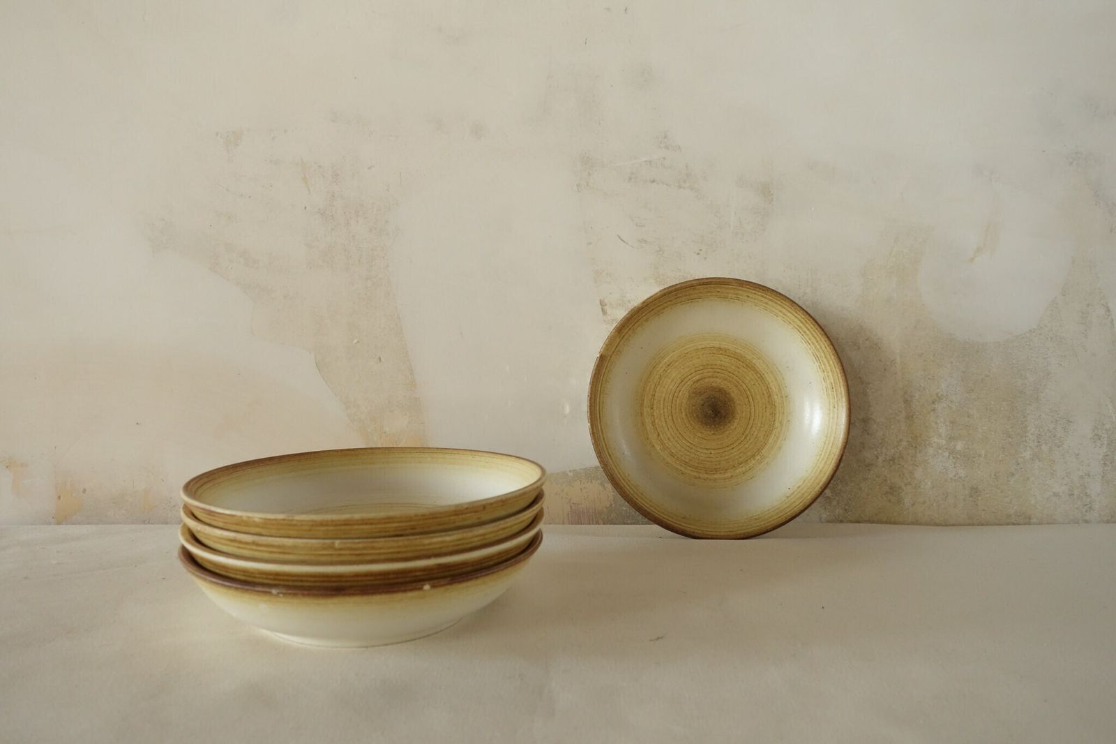 photo furniture Vintage French Ceramic Hollow Plates.