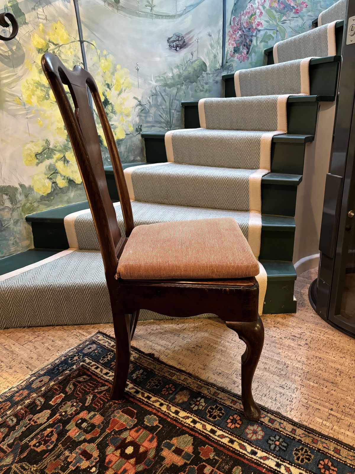Four 18th Century Oak, Elm And Fruitwood Standard Dining Chairs photo 140.0