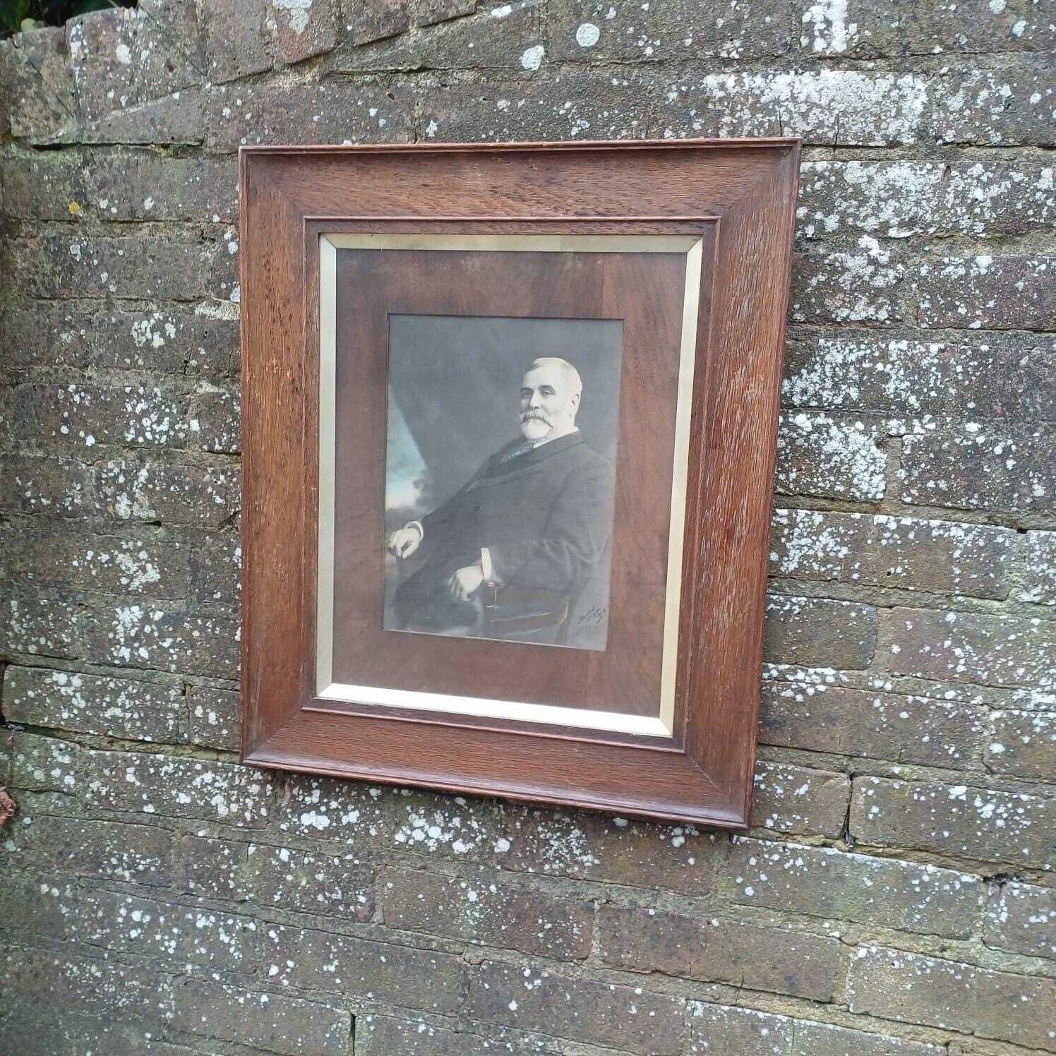Antique Frame Photo In Stunning Wooden Glazed Frame – 1909 Oak Frame, Photo By William Skewes, Wigan Photographer