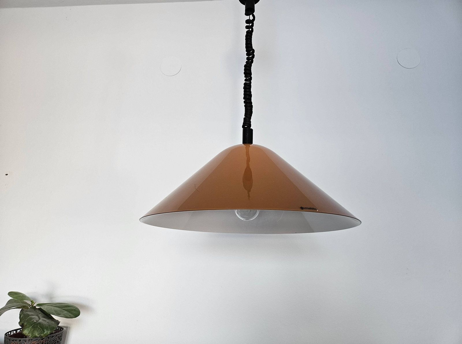 Vintage Guzzini Lamp, Space Age Lamp, Meblo For Guzzini, Plastic Lamp, Retro Light, Mid Century Modern Light, Mcm Lamp, Brown Lamp photo Lighting