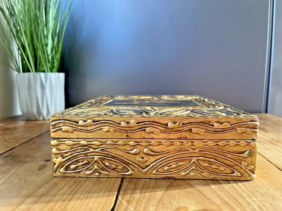 Florentine Giltwood Madonna Del Granduca Italian Brutalist Wooden Jewellery Box photo buy