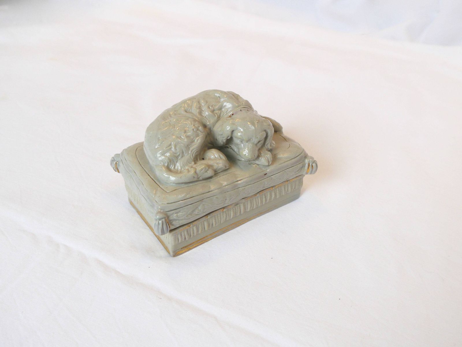 photo furniture Sleeping Dog Lidded Pot, Spaniel Heavy Pottery Trinket Dish, Lidded Dish With Dog Design, Dog Ornament Dish