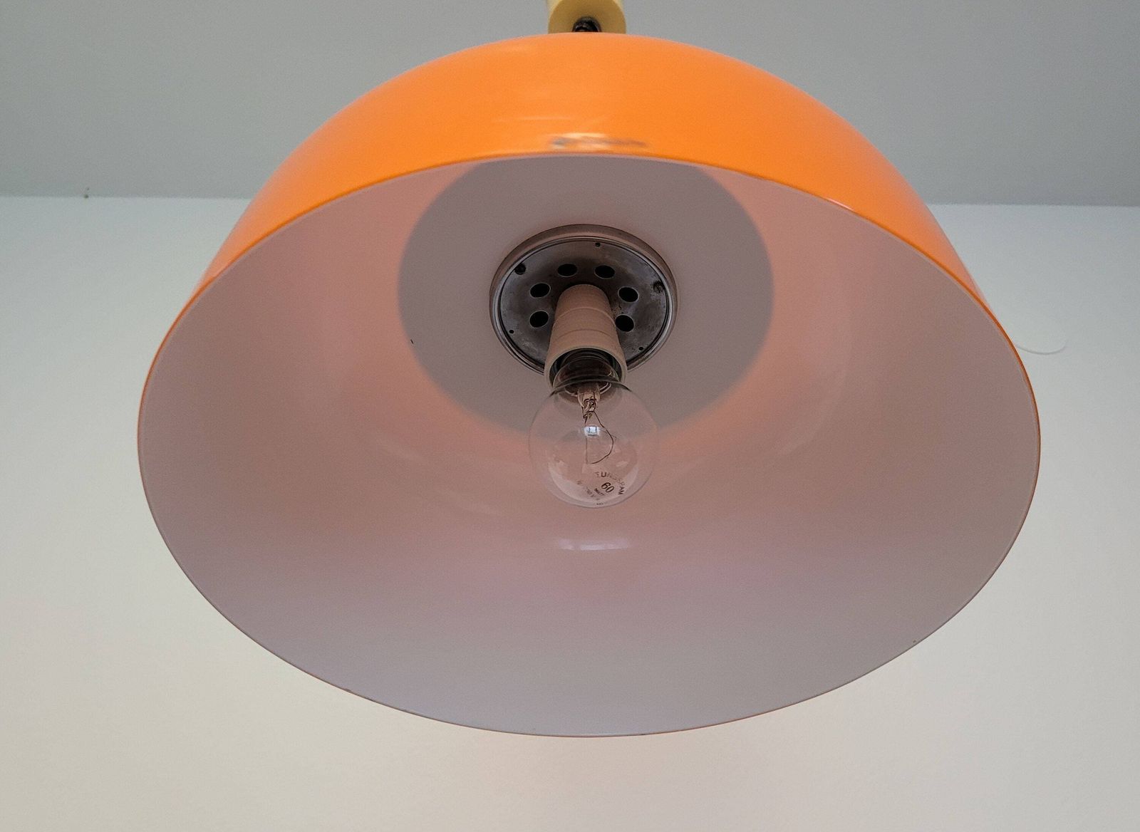 Vintage Guzzini Pendant Light, Space Age Ceiling Lamp, 70s Plastic Lamp, Guzzini Lamp, Retro Lighting, Orange Lamp, Mid Century Modern photo vinterior