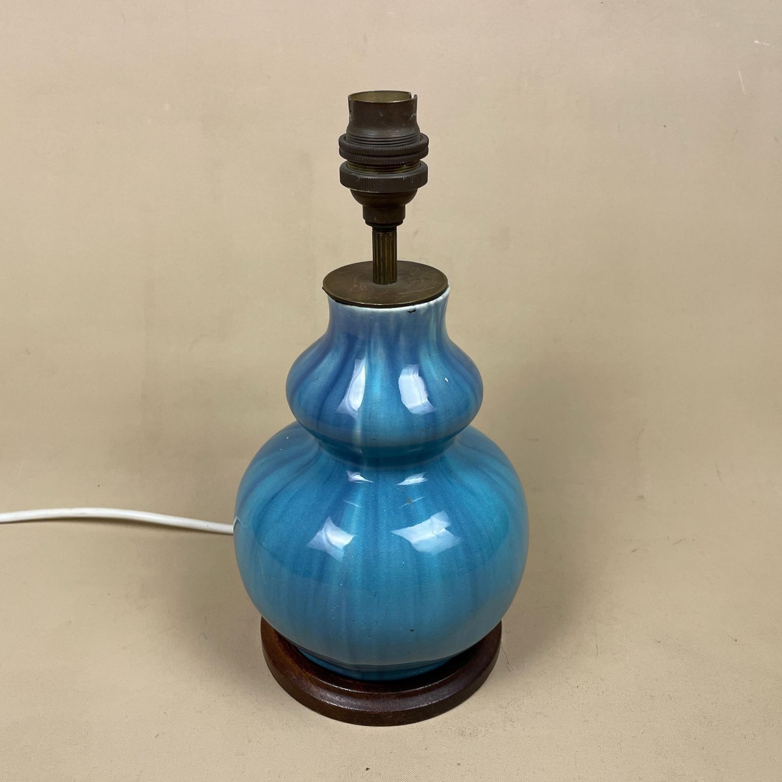 Vintage Ceramic Lamp Light Bedside Table Hand Painted Glaze Design Pattern Vase Blue Antique Brass Gold Trims Medium Wood Base