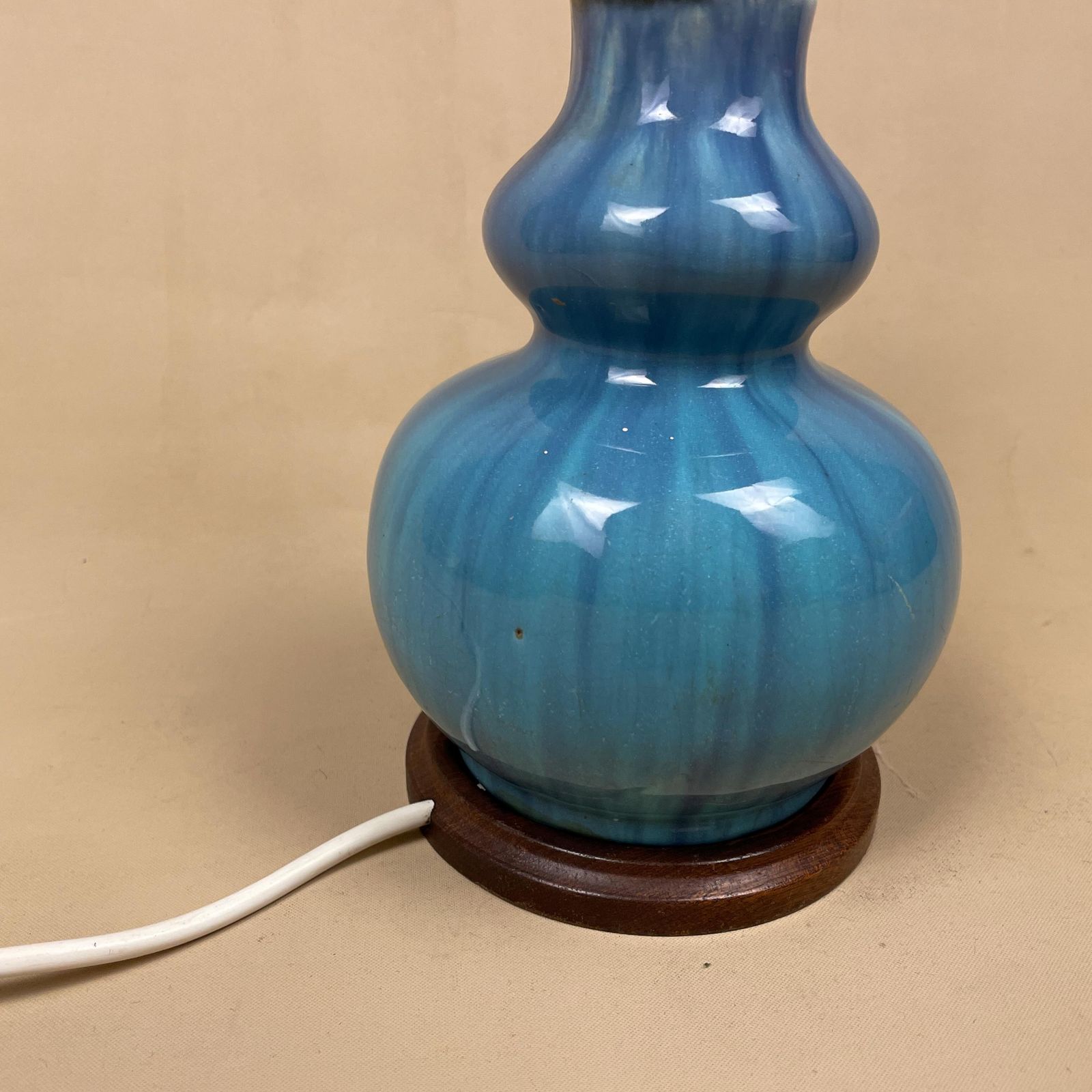 Vintage Ceramic Lamp Light Bedside Table Hand Painted Glaze Design Pattern Vase Blue Antique Brass Gold Trims Medium Wood Base photo vinterior