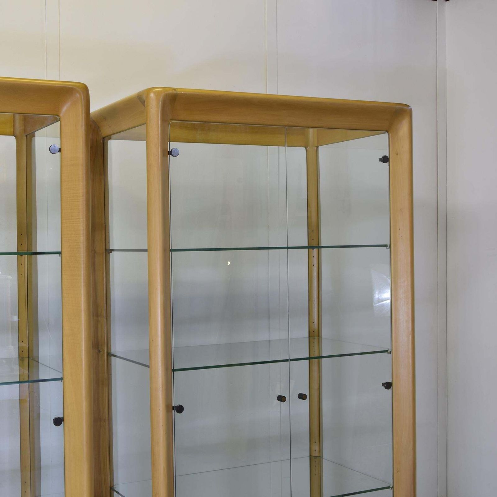 Furniture Angelo Mangiarotti Set Of Two Showcases De Nos 1970s. photo