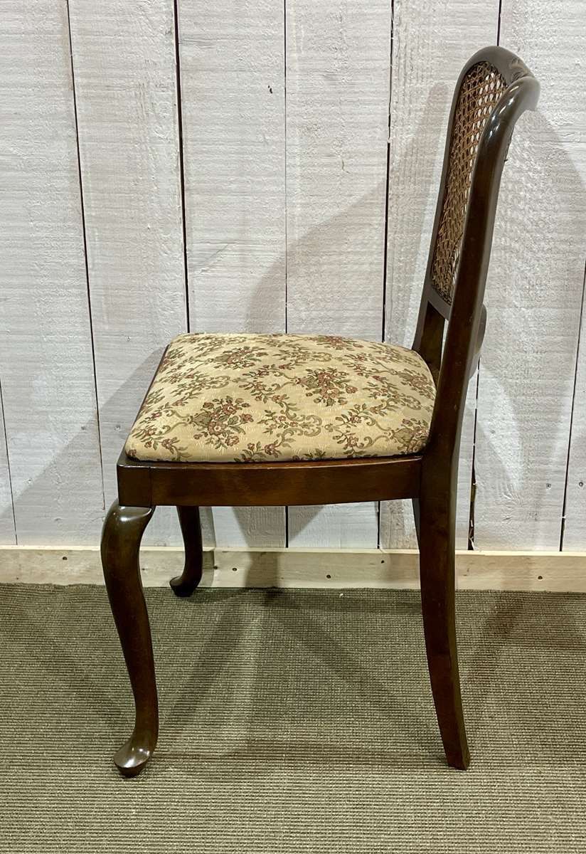 photo vinterior Set Of 6 English Walnut Chairs From The 1950s