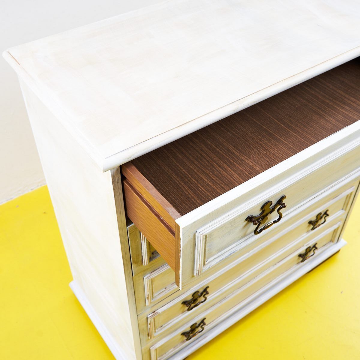 White 5 Drawer Chest Of Drawers photo for sale
