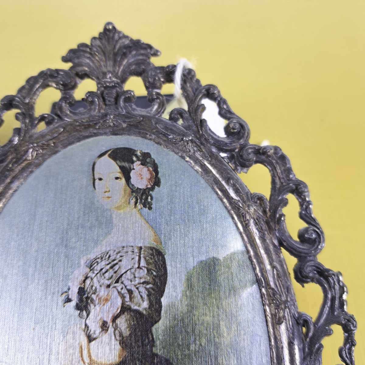 Pair Of Vintage Metal Frames With Prints photo Home Decor