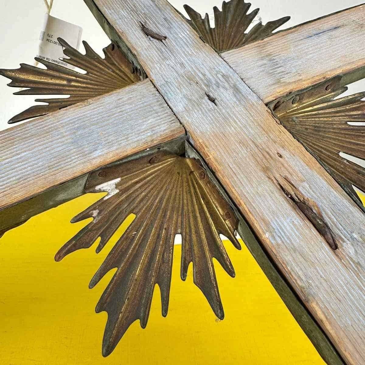 photo furniture Wooden And Metal Altar Crucifix