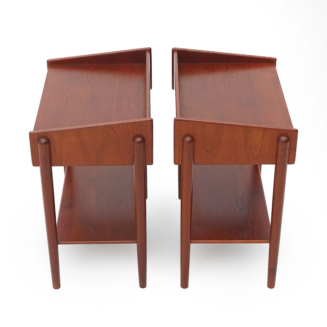photo vinterior Pair Of Bedside Tables By Børge Mogensen For Soborg Mobler, 1950s