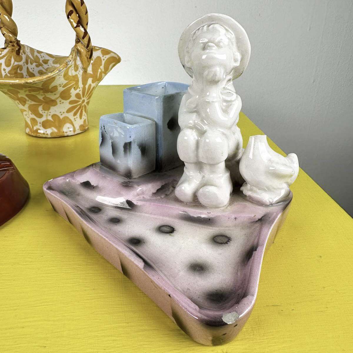 Lot Of Vintage Ceramics With Breaks, 5 Pieces photo for sale