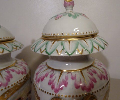 photo furniture Antique 19th Century Porcelain Medici Lidded Vases From Capodimonte, 1890s, Set Of 2
