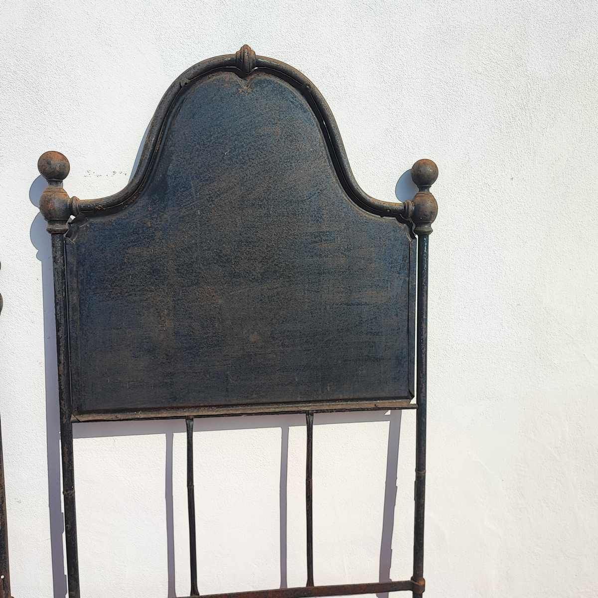 photo buy Vintage Wrought Iron Bed